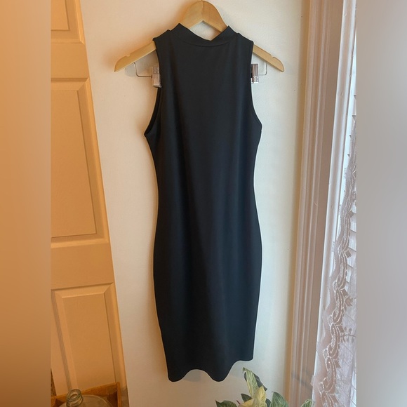 SHEIN Elegant Black Sleeveless Dress High Mock Neck Size Medium Women’s Stretchy - Picture 3 of 3